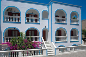 Гостиница Finikas Hotel  Фира